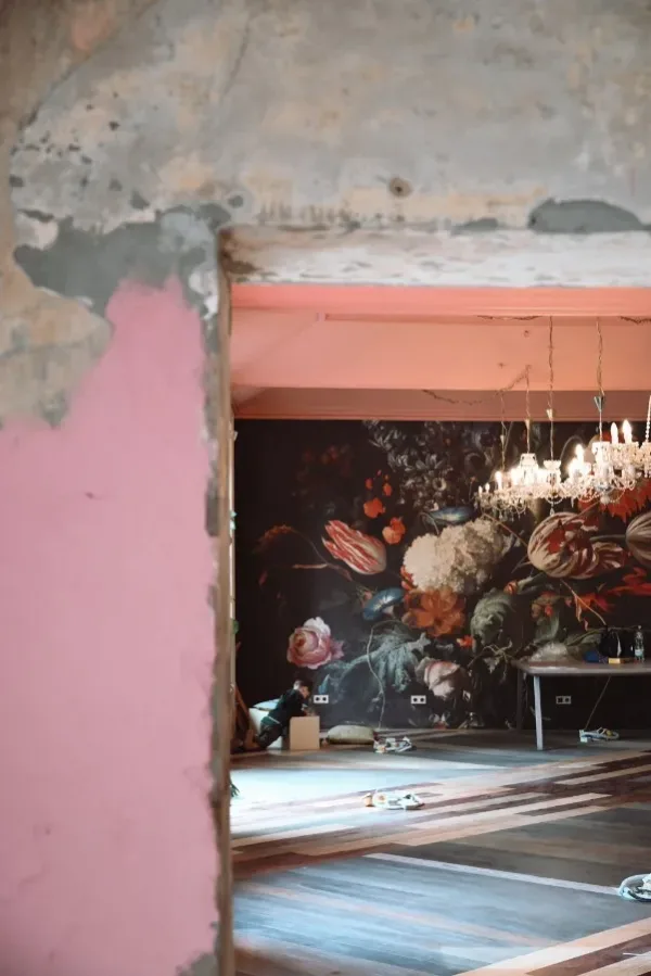 Corner Stories - interiér kavárny